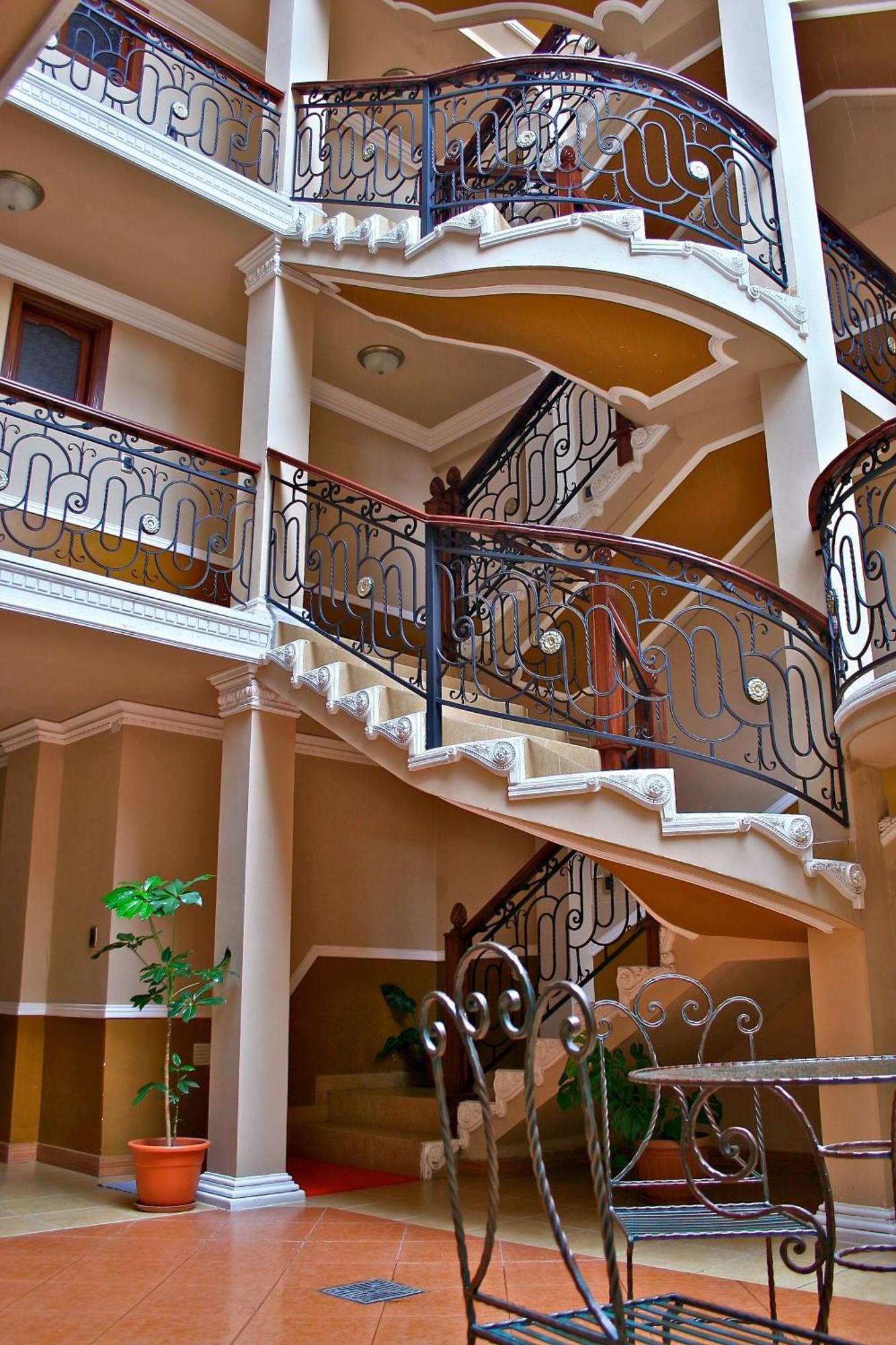 San Marino Royal Hotel Sucre Luaran gambar