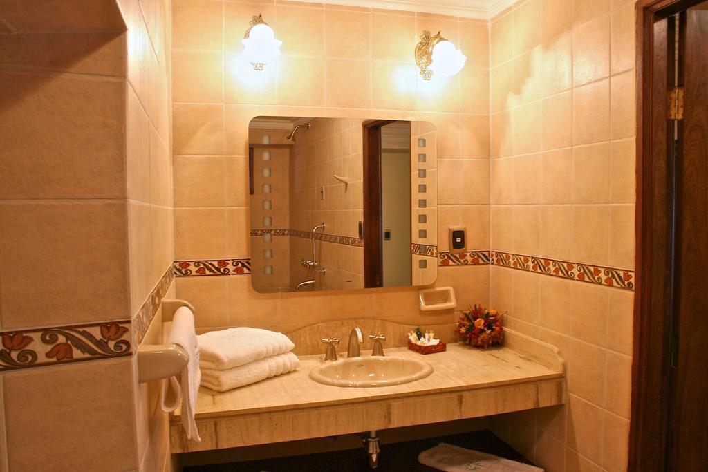 San Marino Royal Hotel Sucre Luaran gambar